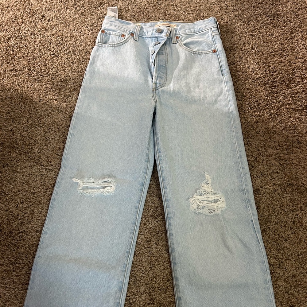 Levi’s Ribcage Straight Ankle size 25